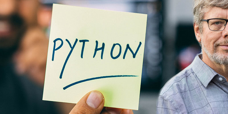 Guido van rossum är programmeraren bakom Python.